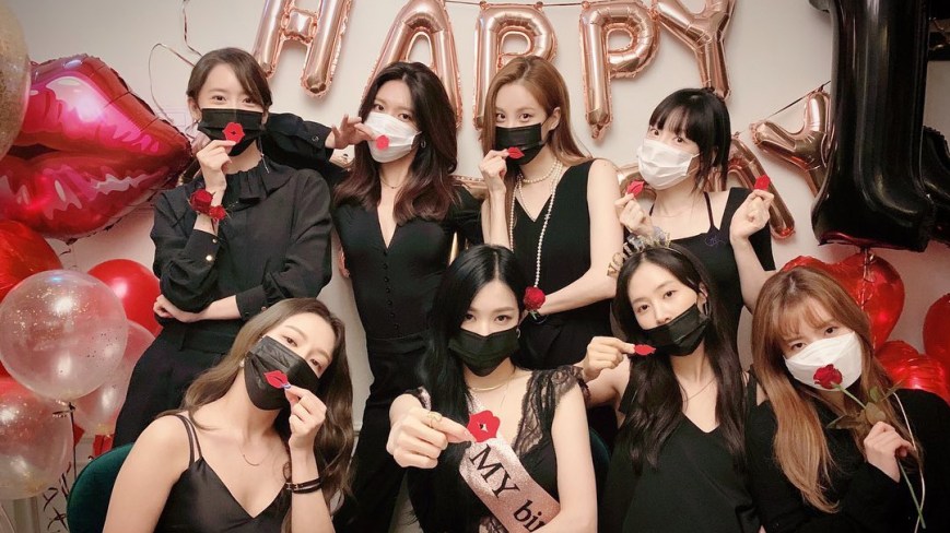 Resumão AYO GG | Fanfic nova na categoria SNSD, fanfic nova na categoria LGBTQ+ e etc.