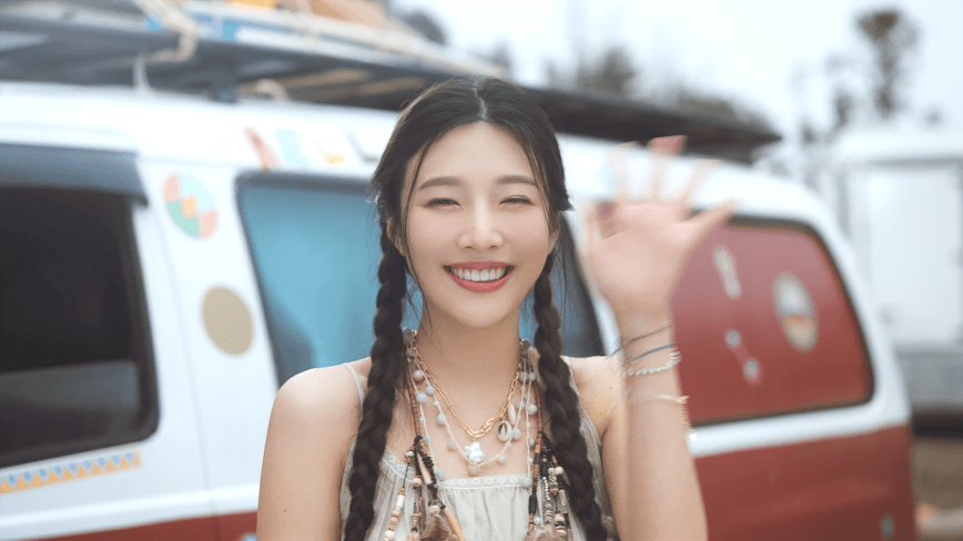 Joy foi aprovada na FFLCH e compartilha suas experiências em Hello