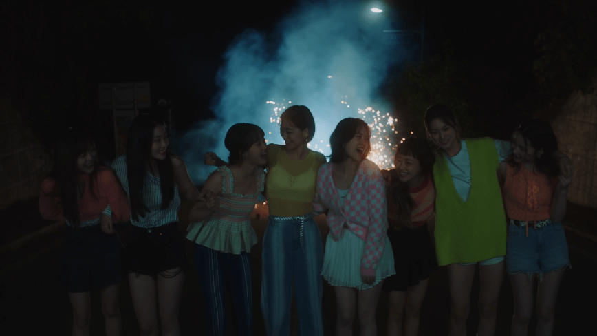 Weki Meki incentiva todo mundo a tirar uma sonequinha depois do almoço com a ótima Siesta